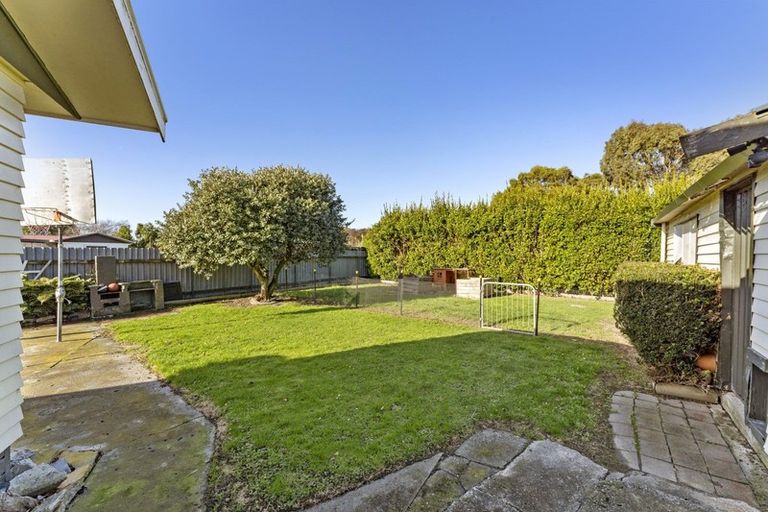 Photo of property in 43 Tararua Terrace, Cloverlea, Palmerston North, 4412