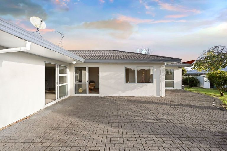 Photo of property in 34 Macmurdo Avenue, Glenview, Hamilton, 3206