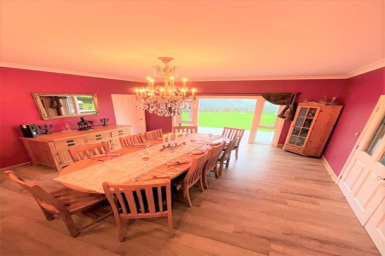 Photo of property in 1096f Awhitu Road, Pollok, Waiuku, 2683