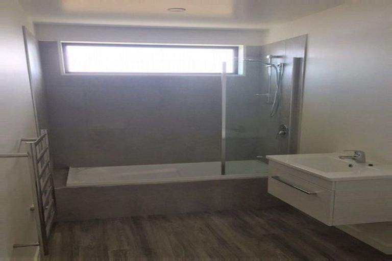 Photo of property in 29 Sharman Place, Wigram, Christchurch, 8042