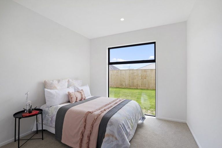 Photo of property in 10 Waterford Farm Road, Halswell, Christchurch, 8025