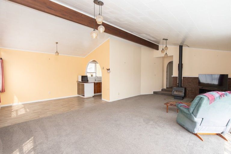 Photo of property in 39 Mahana Road, Ngatea, 3503