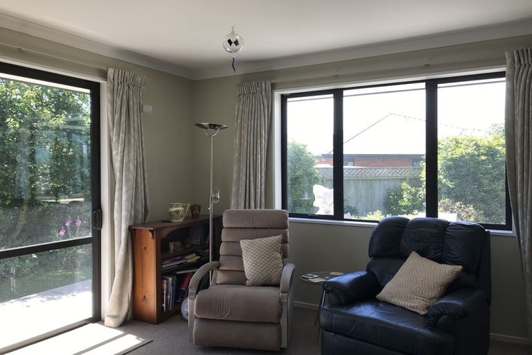 Photo of property in 83 Kotuku Crescent, Woolston, Christchurch, 8023