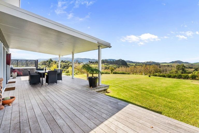 Photo of property in 2113d Cove Road, Mangawhai, 0573