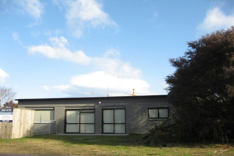 Photo of property in 2 Parehopu Street, Kuratau, Turangi, 3381