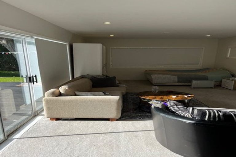 Photo of property in 24 Arcadia Crescent, Bayview, Auckland, 0629