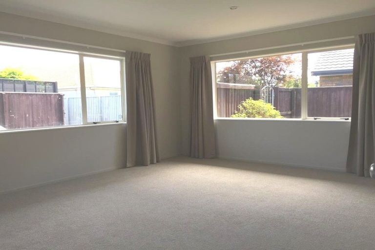 Photo of property in 9 Talbot Road, Northwood, Christchurch, 8051