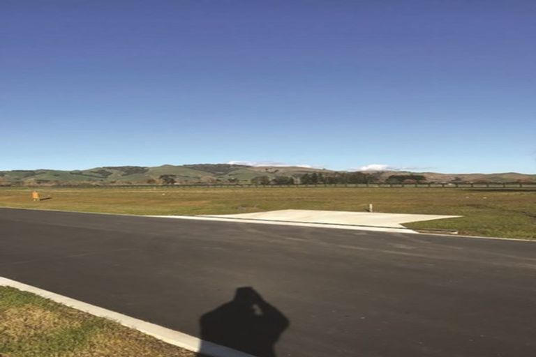 Photo of property in 23 Seachange Drive, Leamington, Cambridge, 3432