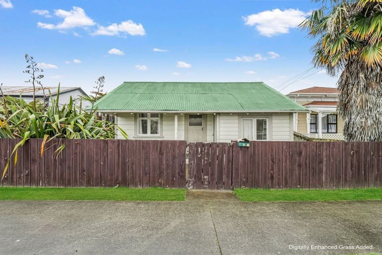 Photo of property in 9 Niblett Street, Whanganui, 4500