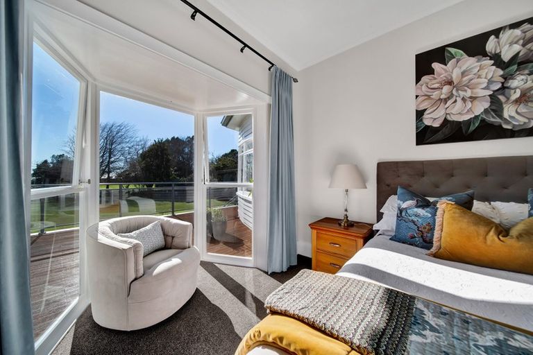 Photo of property in 331 Barrett Road, Omata, New Plymouth, 4374