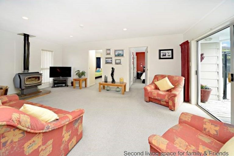 Photo of property in 8 Sherie Place, Howick, Auckland, 2014