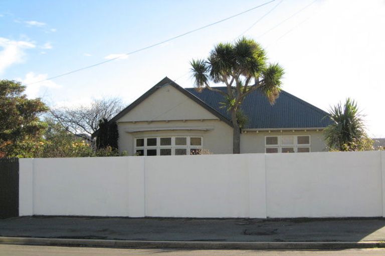 Photo of property in 148 Victoria Road, Saint Clair, Dunedin, 9012