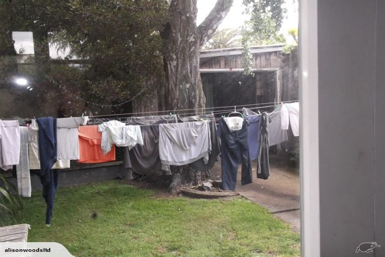 Photo of property in 27 Tika Street, Riccarton, Christchurch, 8041