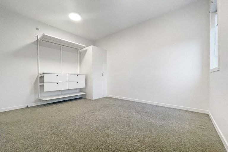 Photo of property in 11/2 Hindmarsh Street, Johnsonville, Wellington, 6037