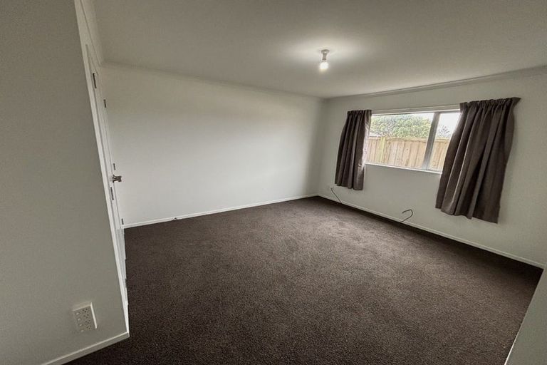 Photo of property in 16 Tuki Street, Titahi Bay, Porirua, 5022
