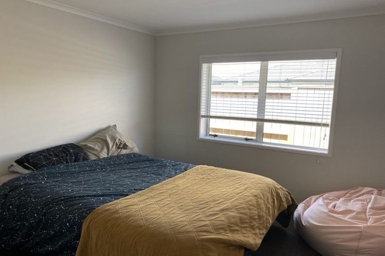 Photo of property in 32 Harding Drive, Papamoa Beach, Papamoa, 3118