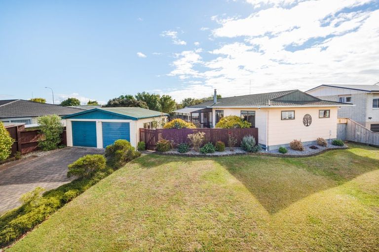 Photo of property in 3 Waltham Court, Cloverlea, Palmerston North, 4412