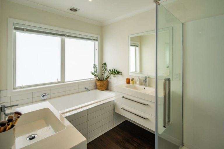 Photo of property in 160 Fraser Avenue, Johnsonville, Wellington, 6037