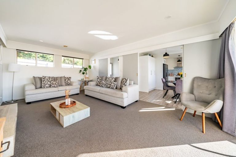 Photo of property in 29 Spinnaker Drive, Whitby, Porirua, 5024