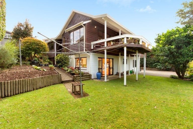 Photo of property in 8 Sunny Bay Road, Matua, Tauranga, 3110