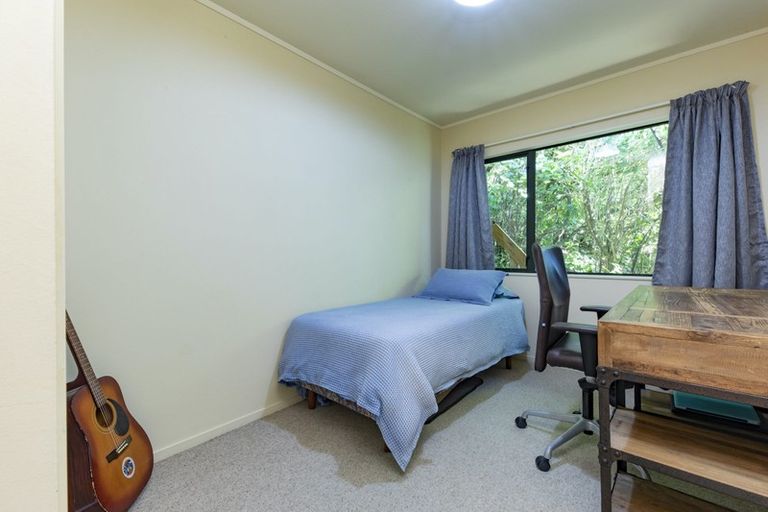 Photo of property in 85 Piha Road, Piha, New Lynn, 0772