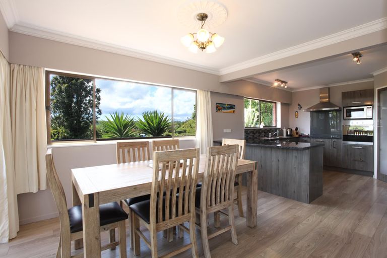 Photo of property in 16 Upper Wainui Road, Raglan, 3297