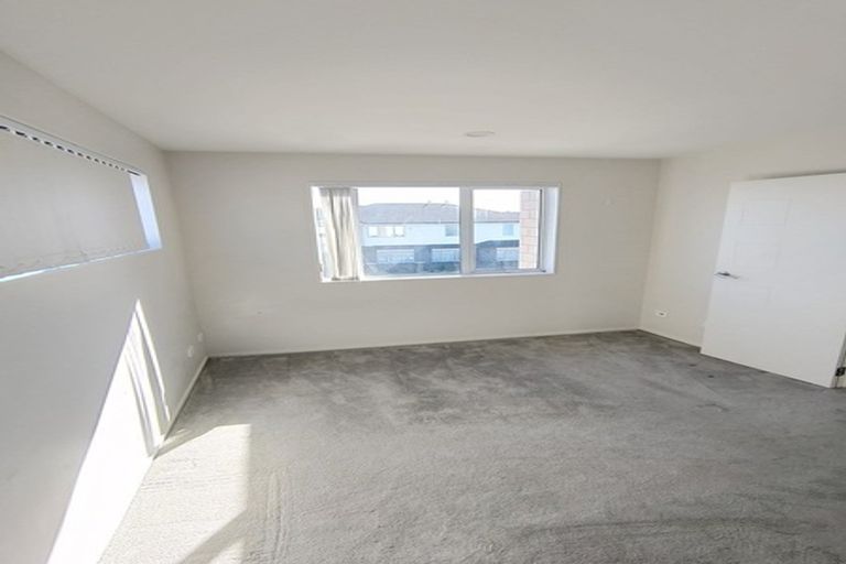 Photo of property in 75 Rosewell Crescent, Flat Bush, Auckland, 2019