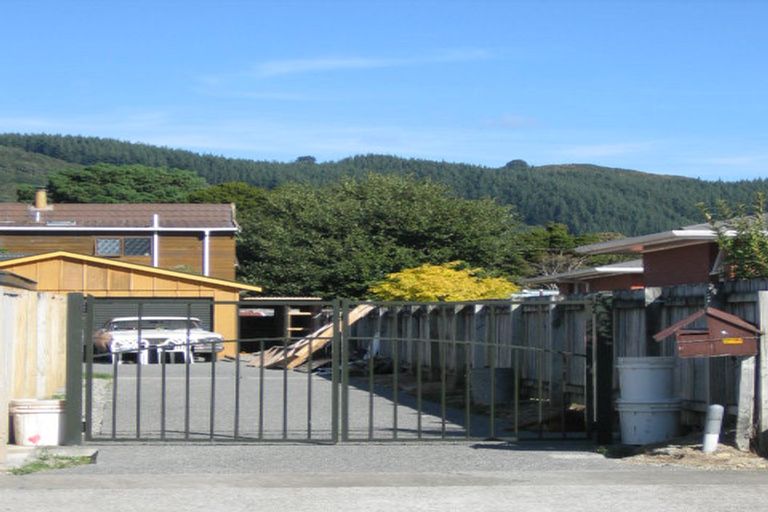 Photo of property in 18 William Booth Grove, Trentham, Upper Hutt, 5018