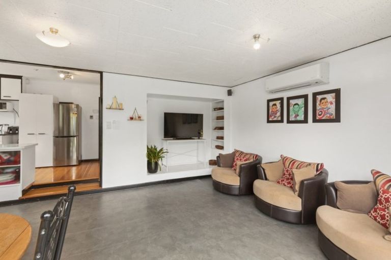 Photo of property in 20 Rainey Grove, Taita, Lower Hutt, 5011