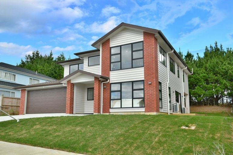 Photo of property in 46 Resolution Drive, Gulf Harbour, Whangaparaoa, 0930