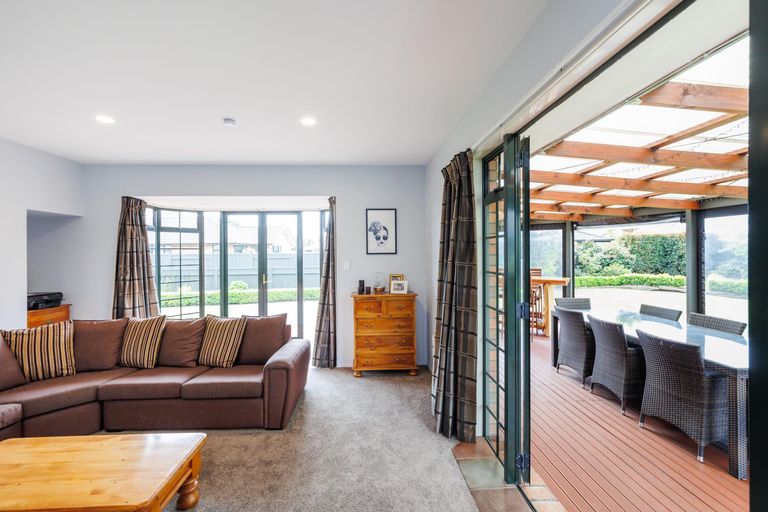 Photo of property in 57 North Street, Palmerston North, 4410