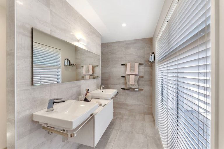 Photo of property in 11 Foxton Drive, Kaiapoi, 7630