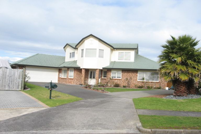 Photo of property in 10 Castlehill Court, Wattle Downs, Auckland, 2103