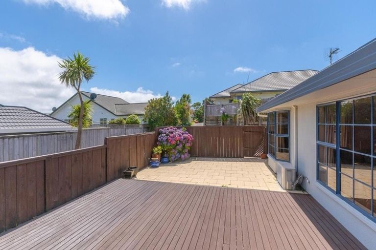 Photo of property in 19b Kentwood Drive, Woodridge, Wellington, 6037