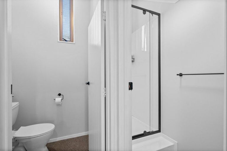 Photo of property in 1 Hamilton Avenue, Winton, 9720