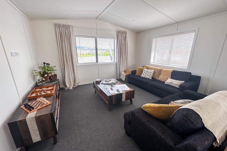 Photo of property in 25 Benn Street, Amberley, 7481