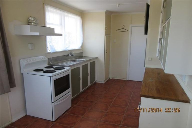 Photo of property in 35 Hukatai Street, Elsdon, Porirua, 5022