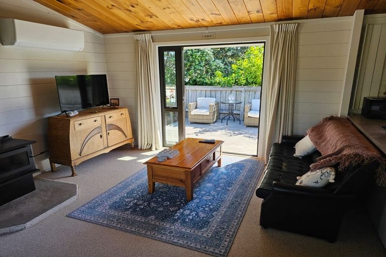 Photo of property in 140 Manly Street, Paraparaumu Beach, Paraparaumu, 5032