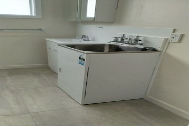 Photo of property in 8/255 Waterloo Road, Hutt Central, Lower Hutt, 5011