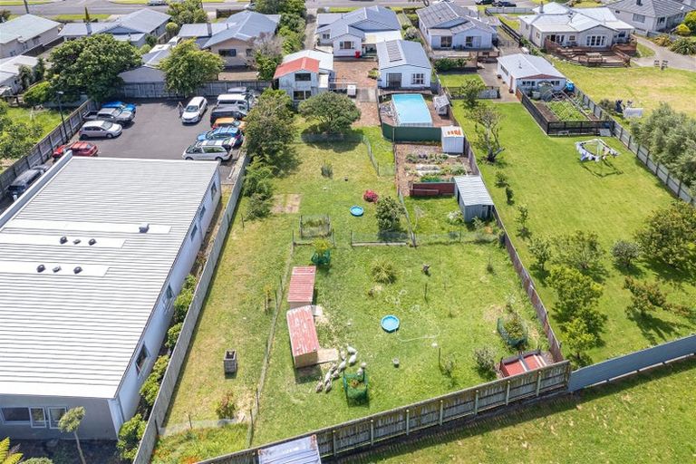 Photo of property in 107 Gonville Avenue, Gonville, Whanganui, 4501