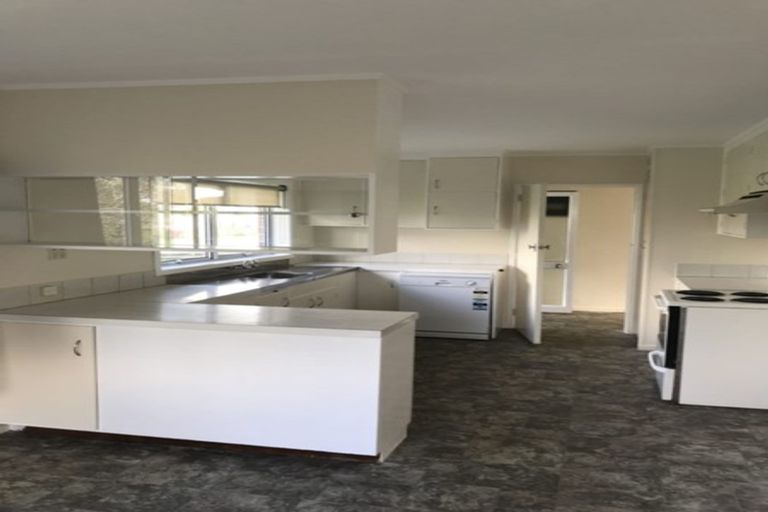 Photo of property in 296 One Tree Point Road, One Tree Point, 0118