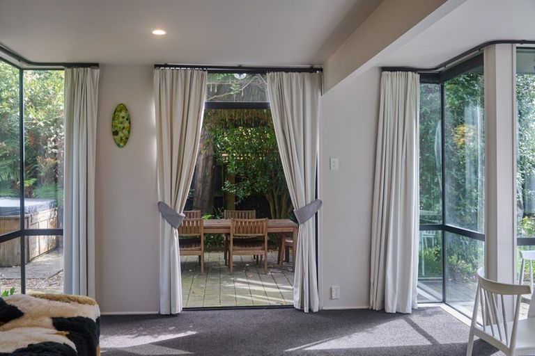 Photo of property in 28 Hassals Lane, Waltham, Christchurch, 8023