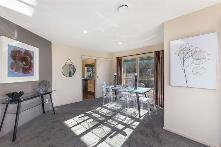 Photo of property in 20 Kimberley Way, Khandallah, Wellington, 6035