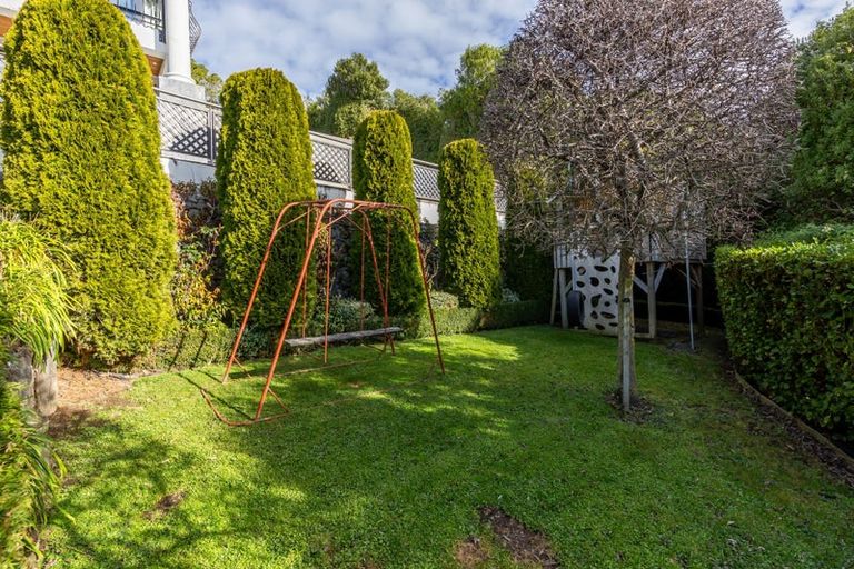 Photo of property in 80 Longhurst Terrace, Cashmere, Christchurch, 8022