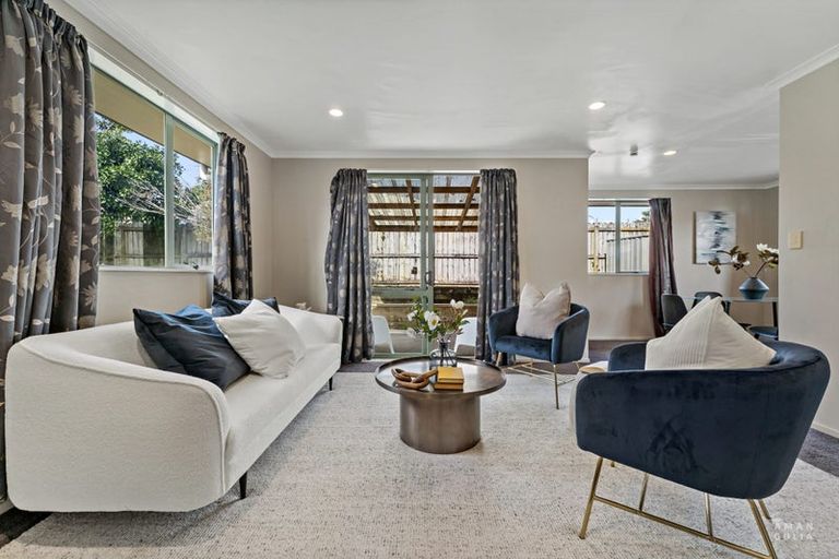 Photo of property in 6 Serenity Place, Otara, Auckland, 2023