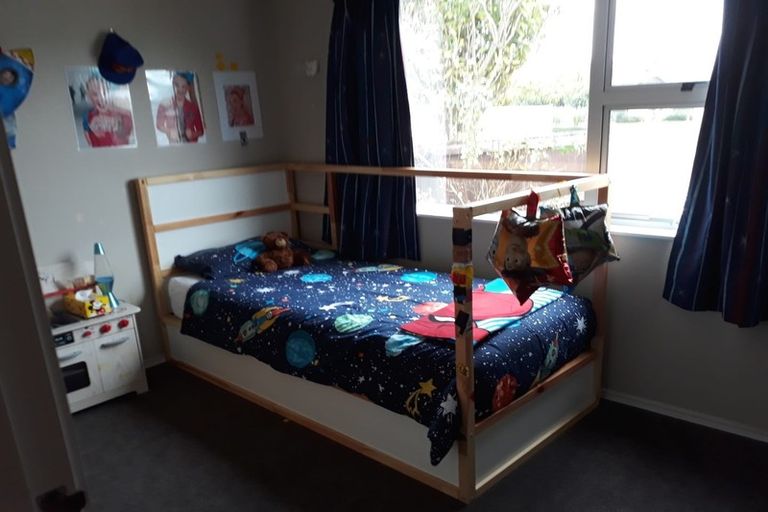 Photo of property in 14 Lacy Gate Place, Woodend, 7610