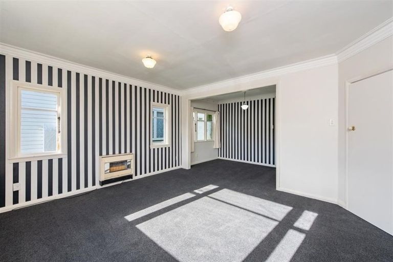 Photo of property in 8 Pimble Avenue, Karori, Wellington, 6012