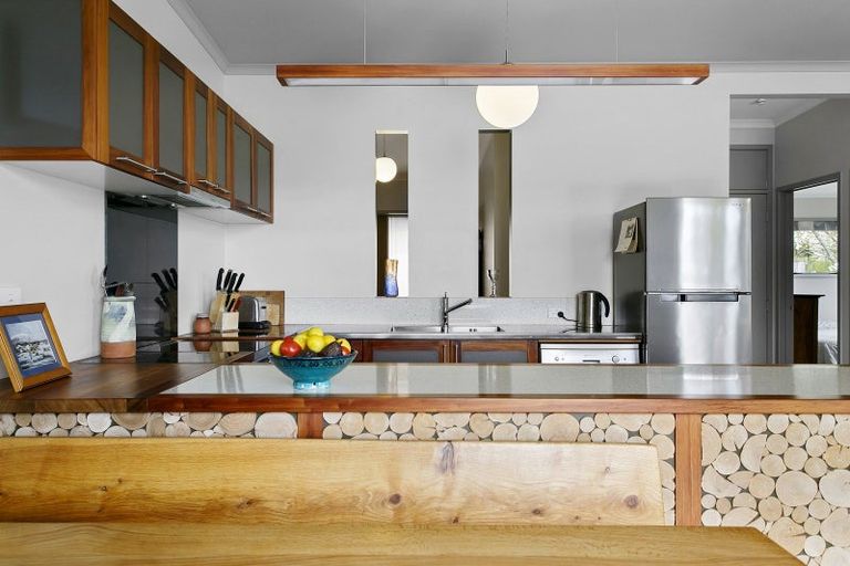 Photo of property in 18 Brompton Close, Richmond Heights, Taupo, 3330