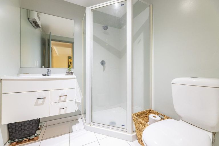 Photo of property in 2/14 Brougham Street, Addington, Christchurch, 8024