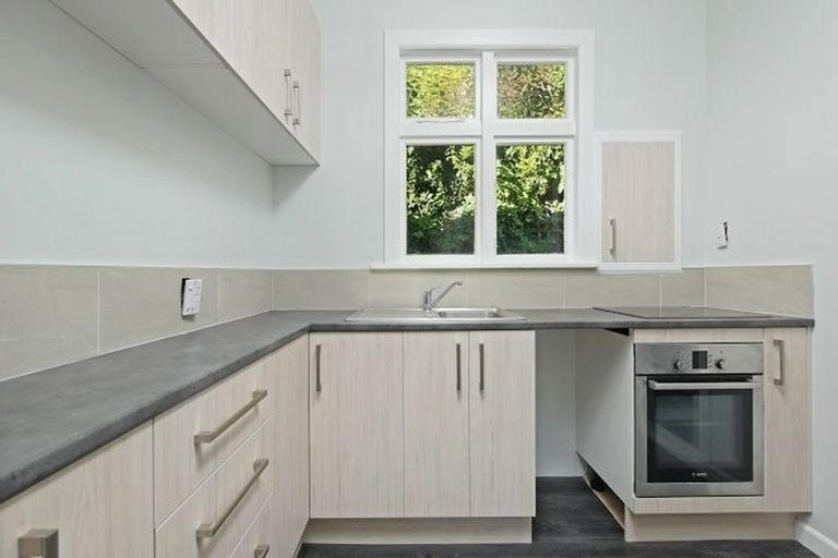 Photo of property in 2/188 Hills Road, Edgeware, Christchurch, 8013